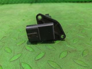 Расходомер воздушный SUZUKI WAGON R MH34S R06A E5T62371 2 ракурс