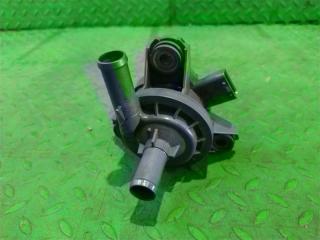Помпа инвертора TOYOTA AQUA NHP10 1NZ-FXE G9040-52010 2 ракурс