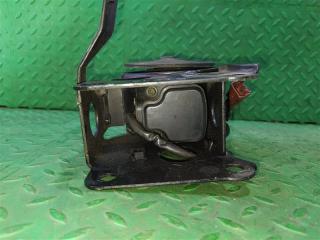 Подушка двигателя задняя NISSAN TEANA PJ31 VQ35DE 5 ракурс