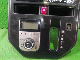 Климат-контроль TOYOTA ROOMY M900A 3 ракурс