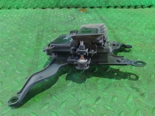 Радар-детектор TOYOTA ROOMY M900A 88210 B1021 3 ракурс