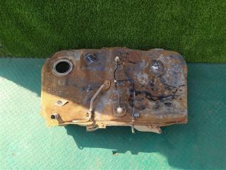 Бензобак TOYOTA KLUGER MCU20 1MZ-FE 77001-48050 1 ракурс