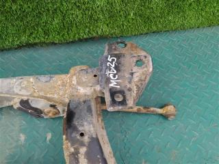 Балка подвески задняя TOYOTA KLUGER MCU25 1MZ-FE 5 ракурс