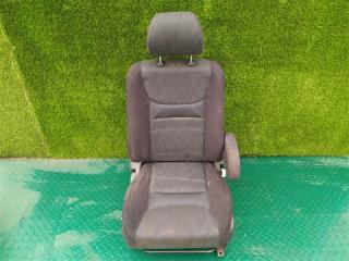 Сидение TOYOTA KLUGER ACU20W 4 ракурс