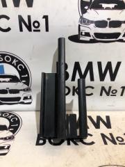Запчасть заглушка крепления сиденья передняя правая BMW 5 2008