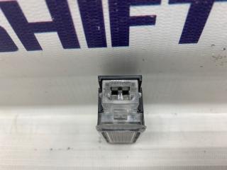 Плафон салонный A5 2010 8T CDNC