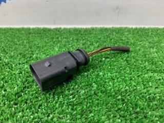 Запчасть разъем AUDI Q7 2010