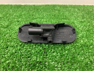 Форсунка стеклоомывателя правая AUDI A1 8X CAXA