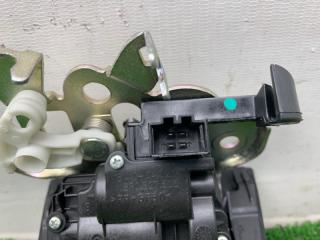 Замок крышки багажника Q3 2014 8U CCZC