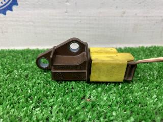 Датчик AIR BAG AUDI A4 2012