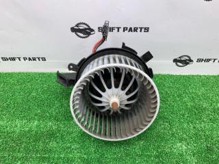 Моторчик печки AUDI Q5 2009 контрактная Моторчик печки AUDI Q5 2009