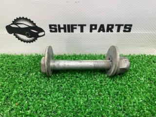 Запчасть эксцентриковый болт VOLKSWAGEN PASSAT 2014