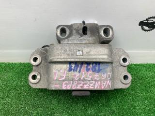 Подушка двигателя левая AUDI A4 2009