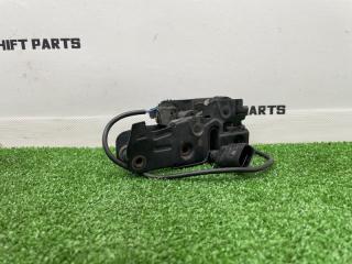 Запчасть замок капота AUDI A4 2008