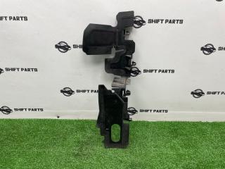 Запчасть воздуховод радиатора левый VOLKSWAGEN POLO CROSS 2012