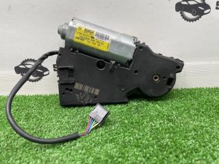 Запчасть мотор люка VOLKSWAGEN GOLF 2009