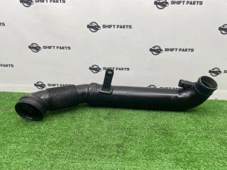 Патрубок интеркулера VOLKSWAGEN GOLF 2009 контрактная Патрубок интеркулера VOLKSWAGEN GOLF 2009