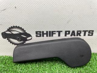 Фото запчасти ручка открывания капота VOLKSWAGEN GOLF 2009 контрактная запчасть Запчасть ручка открывания капота VOLKSWAGEN GOLF 2009