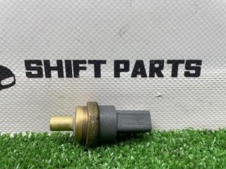 Фото запчасти датчик температуры охлаждающей жидкости VOLKSWAGEN PASSAT 2017 контрактная запчасть Запчасть датчик температуры охлаждающей жидкости VOLKSWAGEN PASSAT 2017