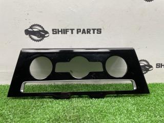 Накладка декоративная VOLKSWAGEN PASSAT 2017