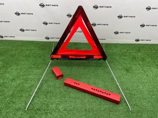 Знак аварийной остановки VOLKSWAGEN PASSAT 2017