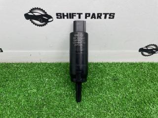 Фото запчасти насос омывателя SKODA YETI 2012 контрактная запчасть Запчасть насос омывателя SKODA YETI 2012