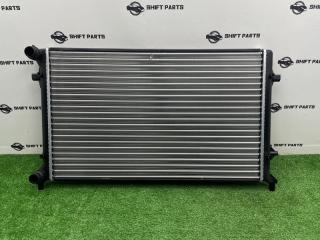 Радиатор охлаждения двигателя VOLKSWAGEN GOLF 2011