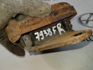Подушка двигателя правая передняя TOYOTA LAND CRUISER UZJ100W 2UZFE 1236150121 1 ракурс