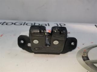 Замок 5-й двери TOYOTA AQUA NHP10 1NZ-FXE 6935052391 2 ракурс