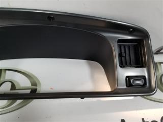 Консоль спидометра NISSAN CARAVAN ARME24 TD27ETi 6824037N00 2 ракурс Консоль спидометра NISSAN CARAVAN ARME24 TD27ETi 6824037N00 2 ракурс