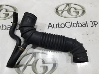 Патрубок воздушн.фильтра MITSUBISHI PAJERO V46 4M40 ME200866 3 ракурс