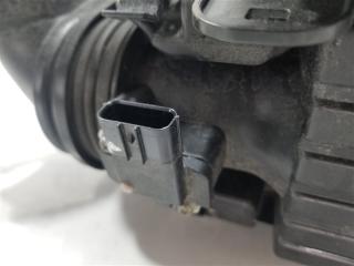 Корпус воздушного фильтра HONDA VEZEL RU4 LEB 1720151E008 4 ракурс