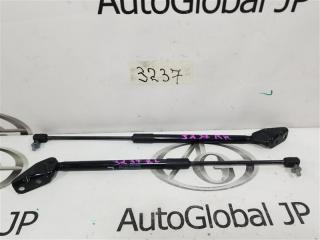 Амортизатор багажника SUZUKI SX4 S-CROSS YA22S M16A 8185061M00 1 ракурс
