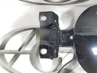 Лючок бензобака HONDA VEZEL RU4 LEB 63910T7A000ZZ 2 ракурс