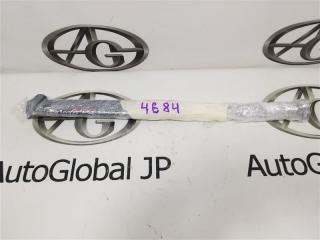 Амортизатор багажника TOYOTA AQUA NHP10 1NZ-FXE 6895052400 5 ракурс