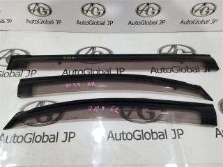 Ветровик TOYOTA VOXY ZRR80W 3ZR-FAE . 1 ракурс