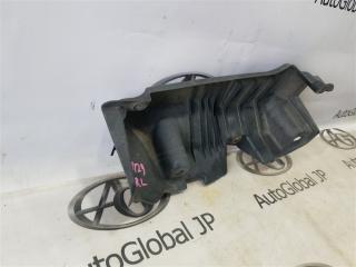 Защита топливного бака TOYOTA VOXY ZRR80W 3ZR-FAE 5816628020 3 ракурс Защита топливного бака TOYOTA VOXY ZRR80W 3ZR-FAE 5816628020 3 ракурс