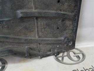 Защита левая TOYOTA PRIUS ZVW30 2ZR-FXE 5816647020 4 ракурс Защита левая TOYOTA PRIUS ZVW30 2ZR-FXE 5816647020 4 ракурс