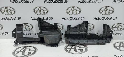 Защита радиатора HONDA VEZEL RU4 LEB 71111T7A000 2 ракурс Защита радиатора HONDA VEZEL RU4 LEB 71111T7A000 2 ракурс
