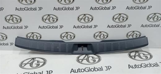 Накладка замка багажника SUBARU FORESTER SK5 CB18 . 1 ракурс