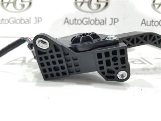 Педаль подачи топлива SUBARU FORESTER SK5 CB18 36010FL011 5 ракурс