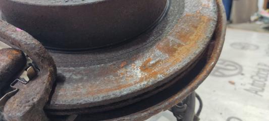 Ступица левая задняя NISSAN X-TRAIL HNT32 MR20DD 555024CA0C 3 ракурс