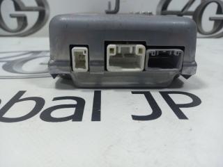 Электронный блок TOYOTA KLUGER V MHU28W 3MZFE G925048021 3 ракурс