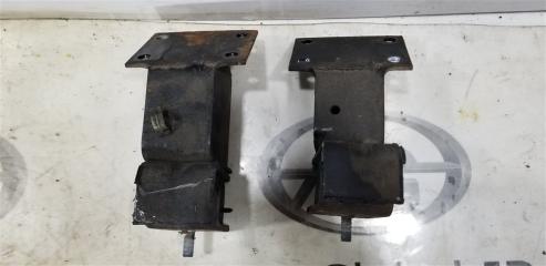 Подушка двигателя передняя NISSAN CARAVAN ARME24 TD27ETi 1122040N00 2 ракурс