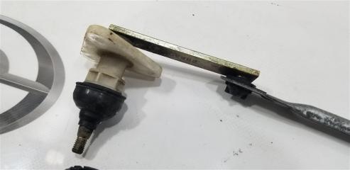 Трапеция дворников передняя NISSAN CARAVAN ARME24 TD27T / 3 ракурс