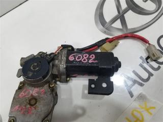 Мотор люка TOYOTA LAND CRUISER PRADO LJ78W 2LTE / 2 ракурс