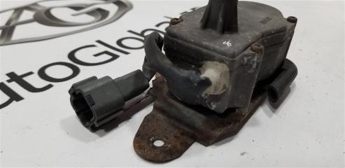 Мотор омывателя фар правый передний NISSAN SAFARI VRGY60 TD42 2866105J00 3 ракурс