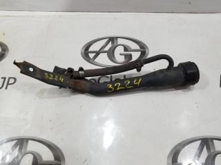 Горловина топливного бака TOYOTA NOAH, TOWN ACE NOAH, LITE ACE NOAH SR40, SR50, CR40, CR50, CR51, CR52, CR41, CR42, KR52, KR41, KR42 3CE 7720128180 1 ракурс Горловина топливного бака TOYOTA NOAH, TOWN ACE NOAH, LITE ACE NOAH SR40, SR50, CR40, CR50, CR51, CR52, CR41, CR42, KR52, KR41, KR42 3CE 7720128180 1 ракурс