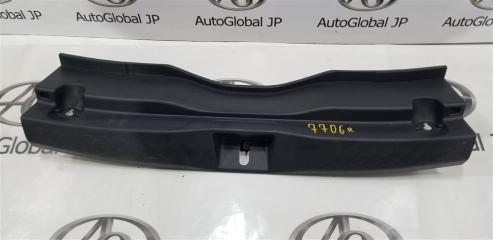 Накладка замка багажника TOYOTA CH-R NGX50 8NR-FTS 6471610090C1 1 ракурс