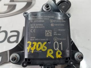 Датчик парковки правый задний TOYOTA CH-R NGX50 8NR-FTS 8816210031 2 ракурс